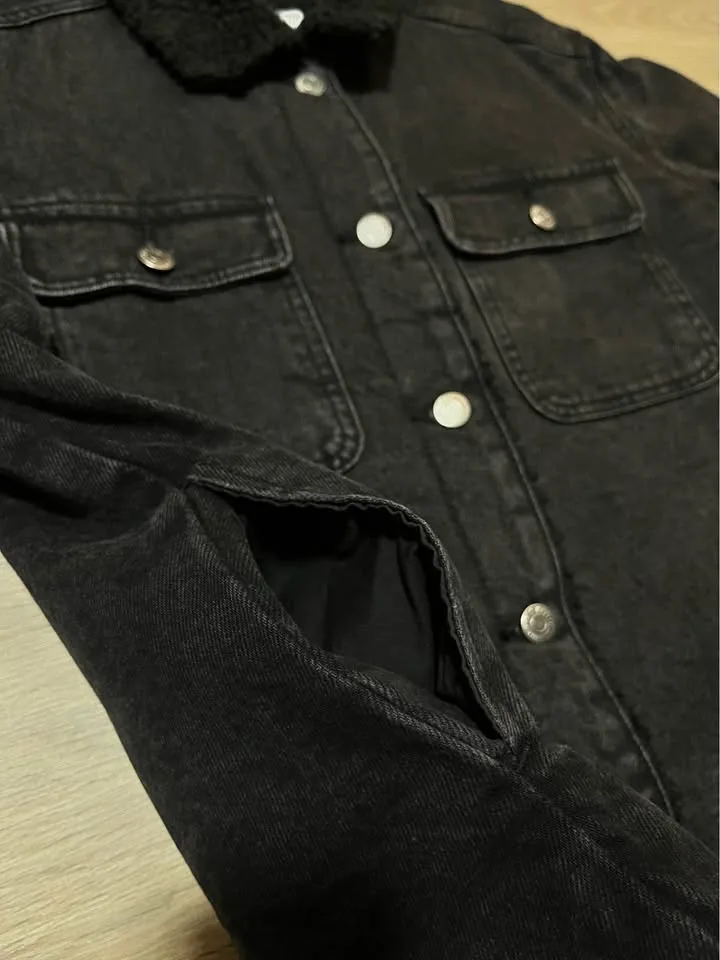 Sherpa Denim Jacket image indicator(4)