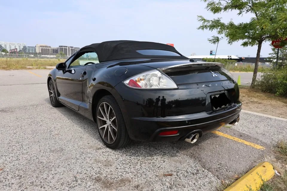 2011 Mitsubishi Eclipse GT Spyder Convertible image indicator(4)