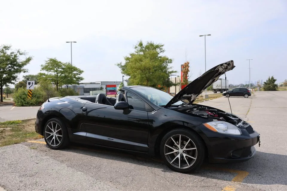 2011 Mitsubishi Eclipse GT Spyder Convertible image indicator(9)