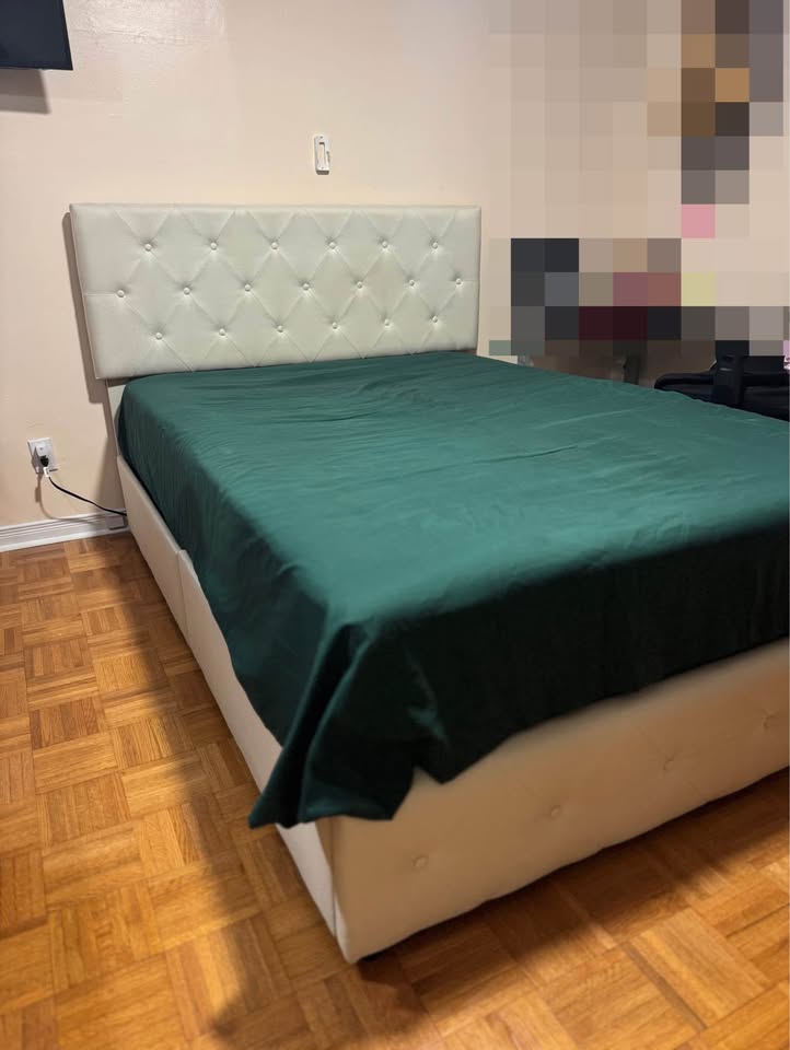 Bed frame with storage **mattress not included** - photo 5