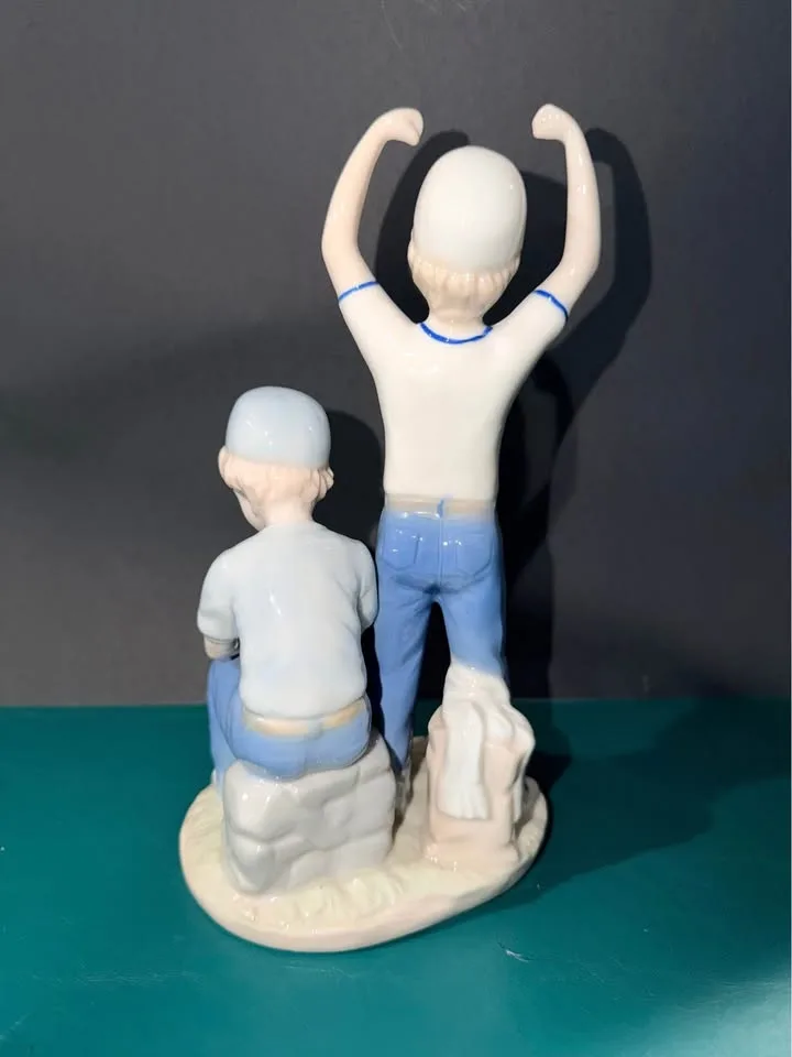 Vintage Paul Sebastian "Home Run" Figurine 1989 image indicator(6)