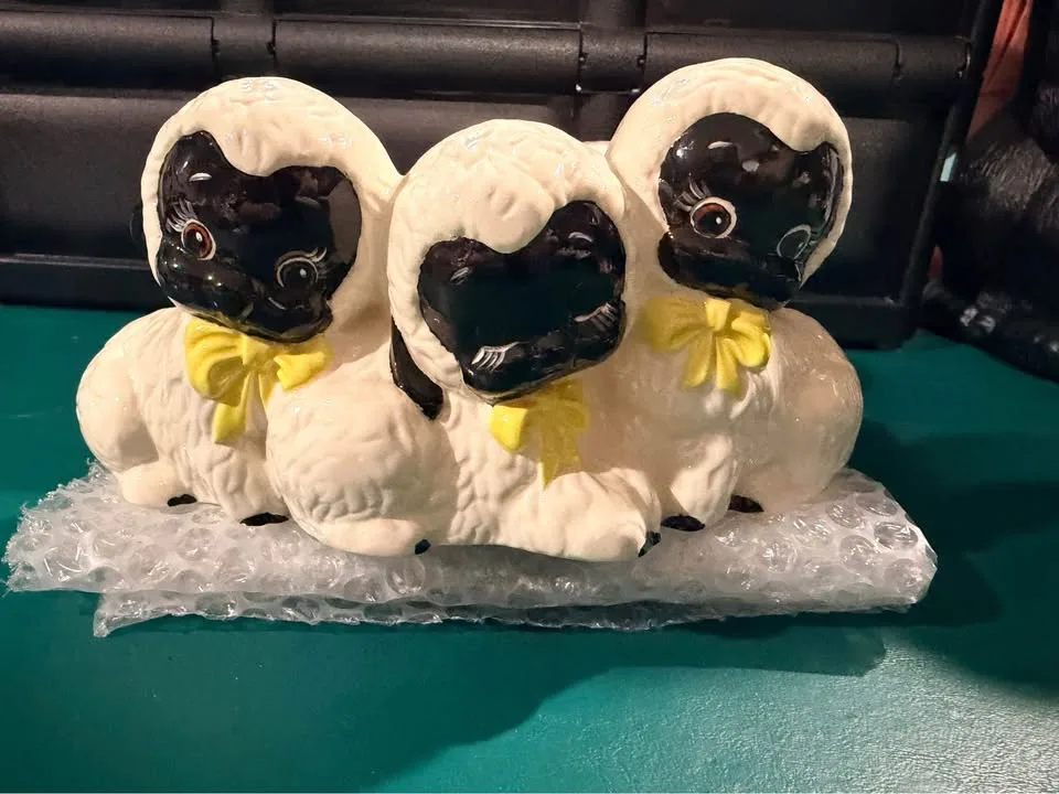 Handmade Baby Sheep Napkin or Trinket Holder, Ceramic image indicator(3)