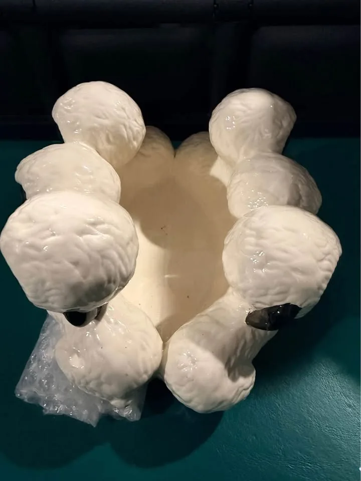 Handmade Baby Sheep Napkin or Trinket Holder, Ceramic image indicator(4)