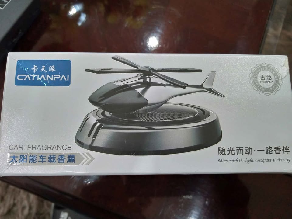 Car Air Freshener Solar Powered Helicopter - photo 3