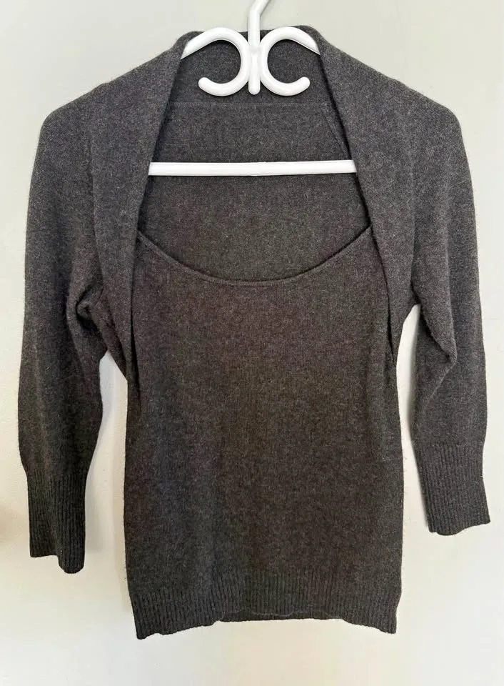 100% cashmere sweater