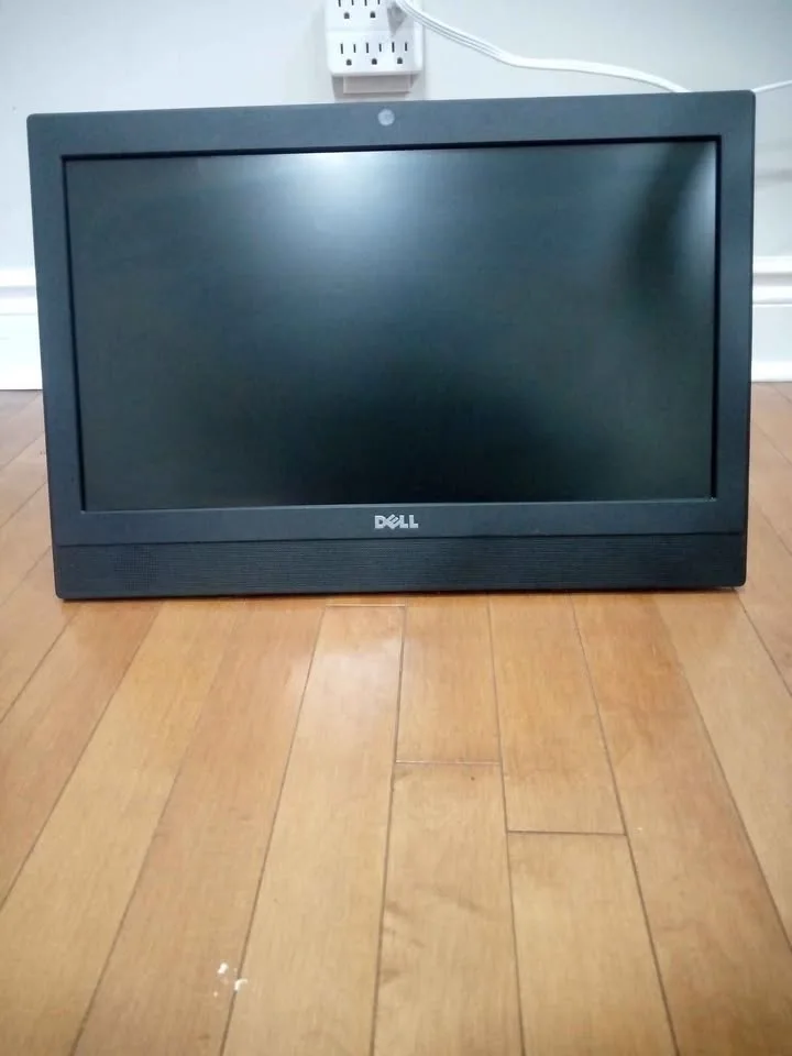 All In One Computer DELL Core i5 6th Generation image indicator(2)