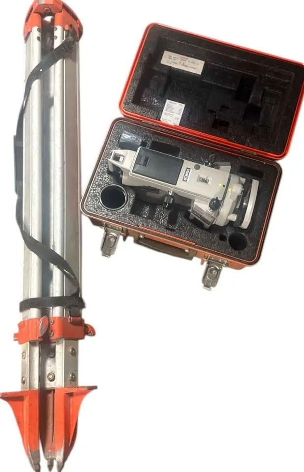 Sokkia DT 6 Theodolite Surveying Tool with tripod and case image indicator(2)
