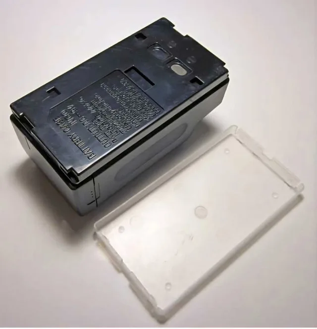 SONY Handycam N60 Battery Case for six (6) AA Batteries image indicator(2)