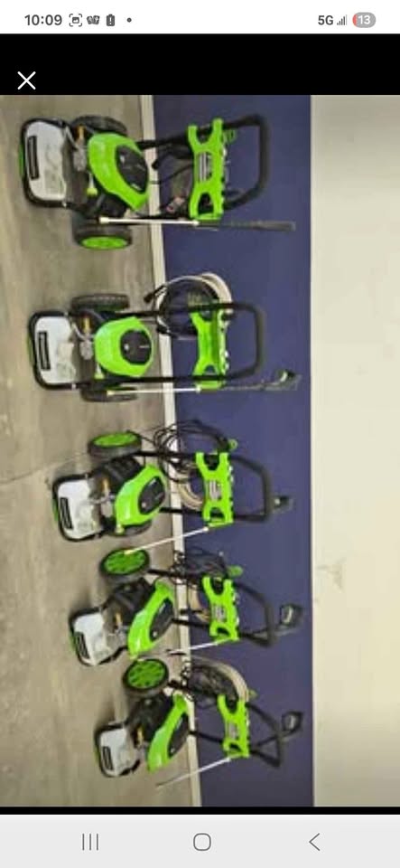 Pressure washer 2100 PSI