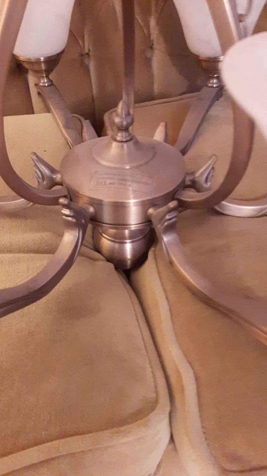 Chandelier light fixtures brass tone with 6 lights - photo 3