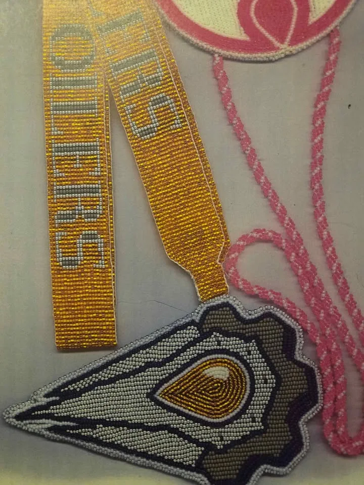 Handmade beaded oilers medallions and etc image indicator(5)