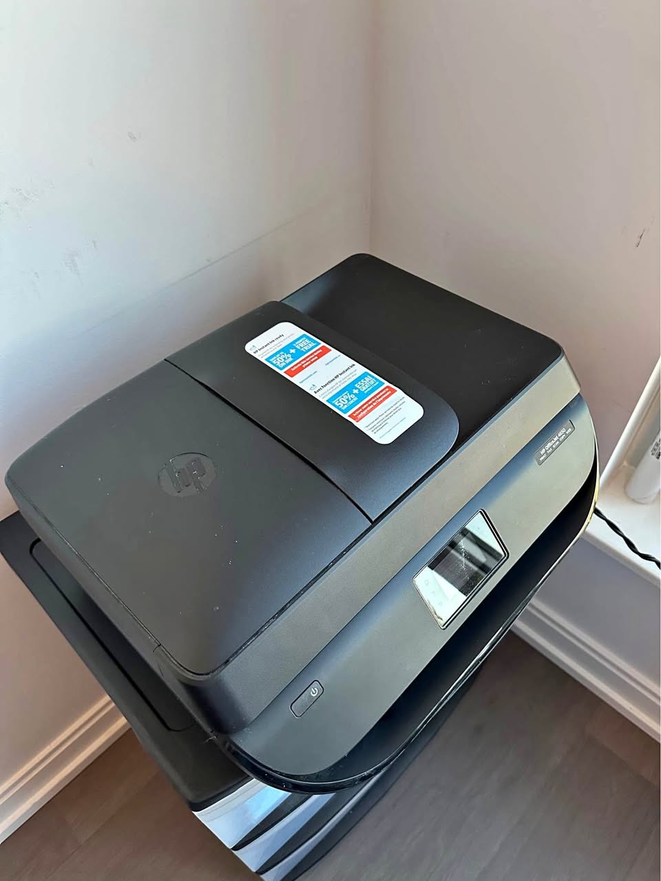 HP OfficeJet 4650 Wireless All-in-One Printer