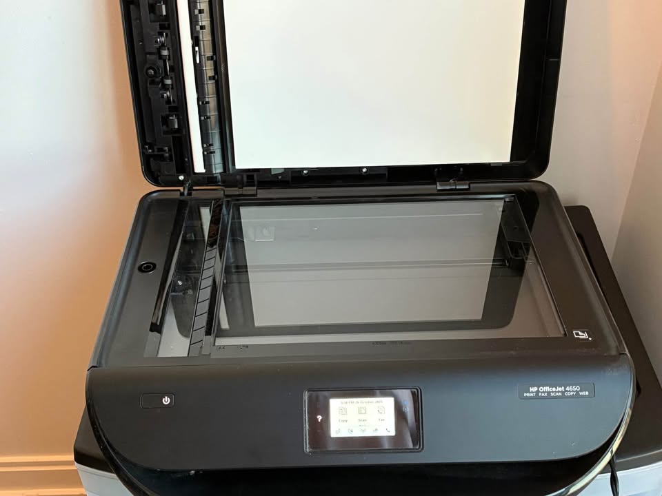 HP OfficeJet 4650 Wireless All-in-One Printer - photo 3