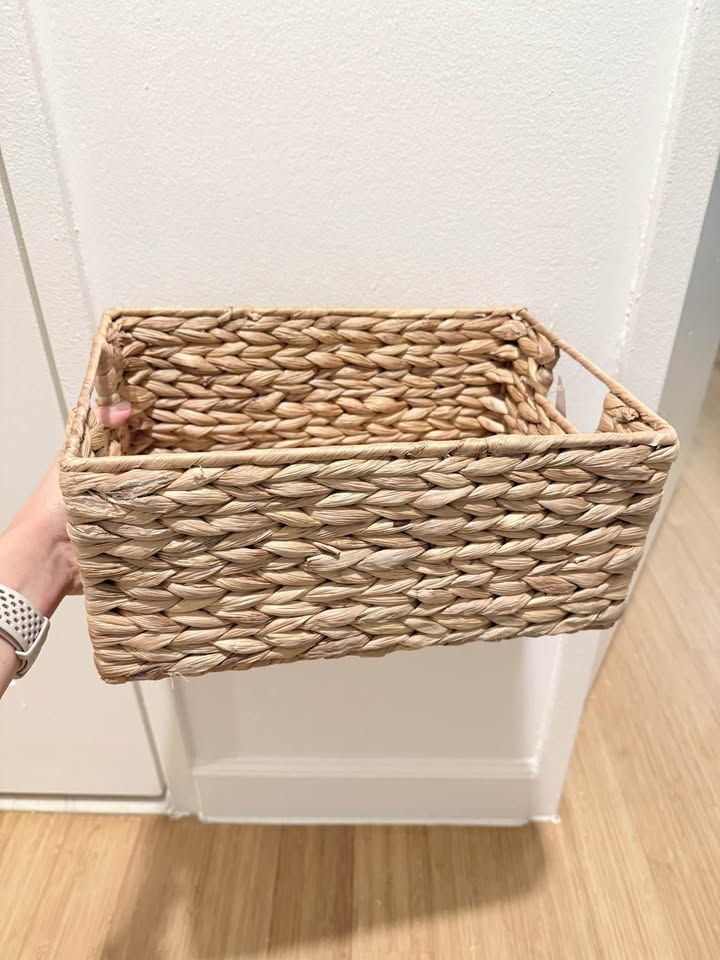Small Water Hyacinth Storage Bins with Handles - photo 2