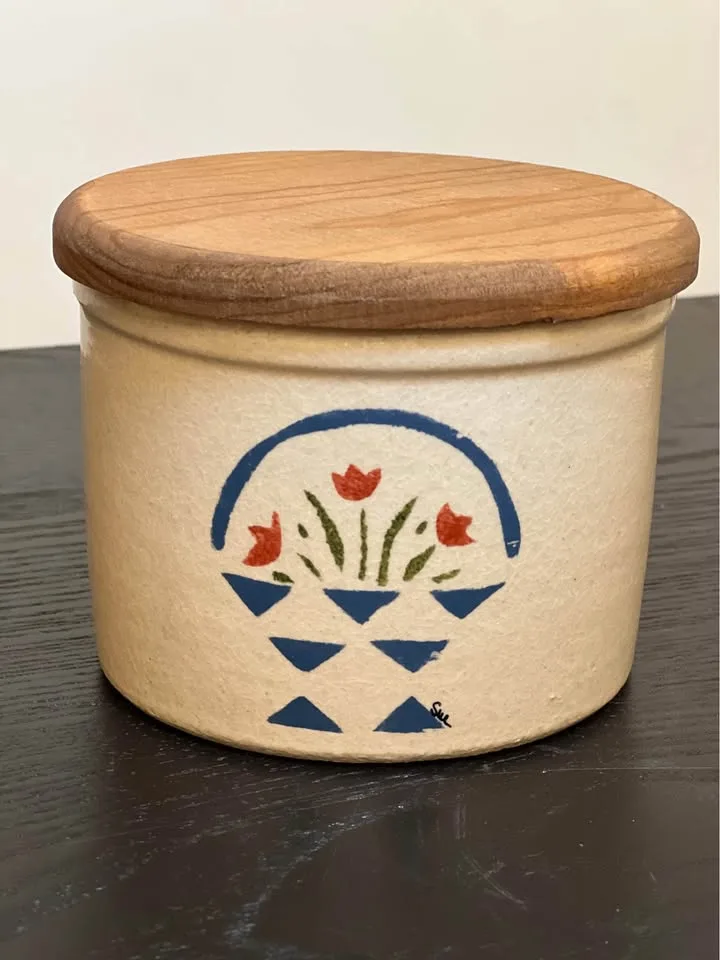 Set of 2 Robinson Ransbottom Low Jar 1 pint w/ Wood Lid image indicator(5)