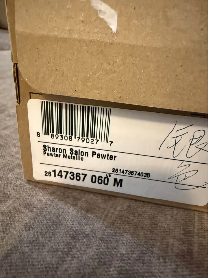 Clarks Womens boots size 6 image indicator(3)