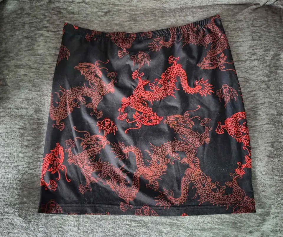 Cropped Top & Skirt Set image indicator(8)