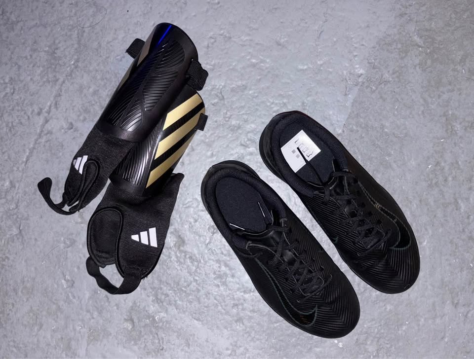 Nike Jr. Mercurial Vapor 16 Club turf football shoes - photo 2