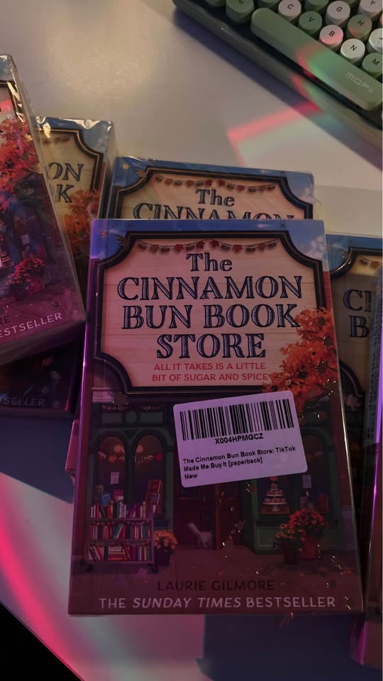the cinnamon bun book store (paper back book) TIKTOK TREND - photo 3