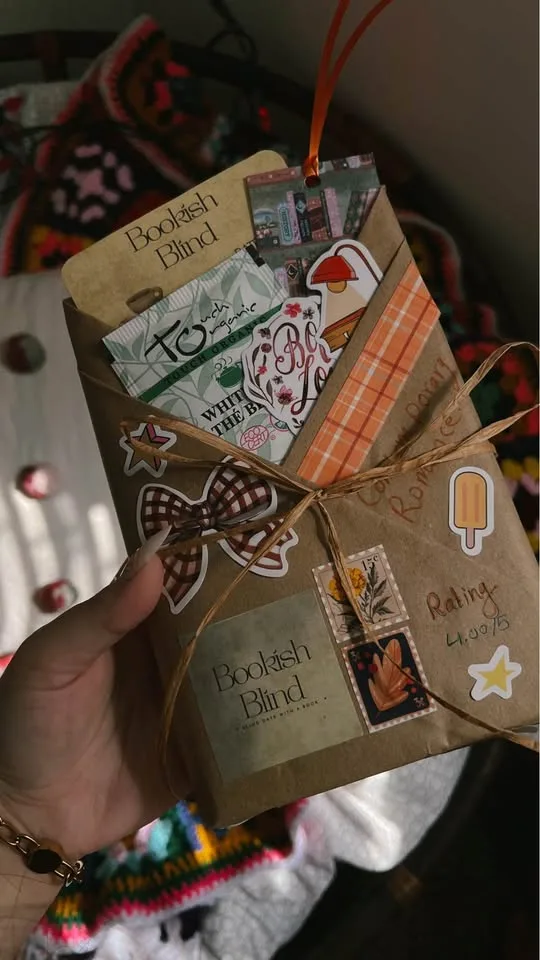 Blind date with a book image indicator(4)