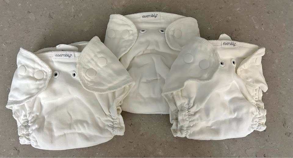 Esembly reusable cloth diapers