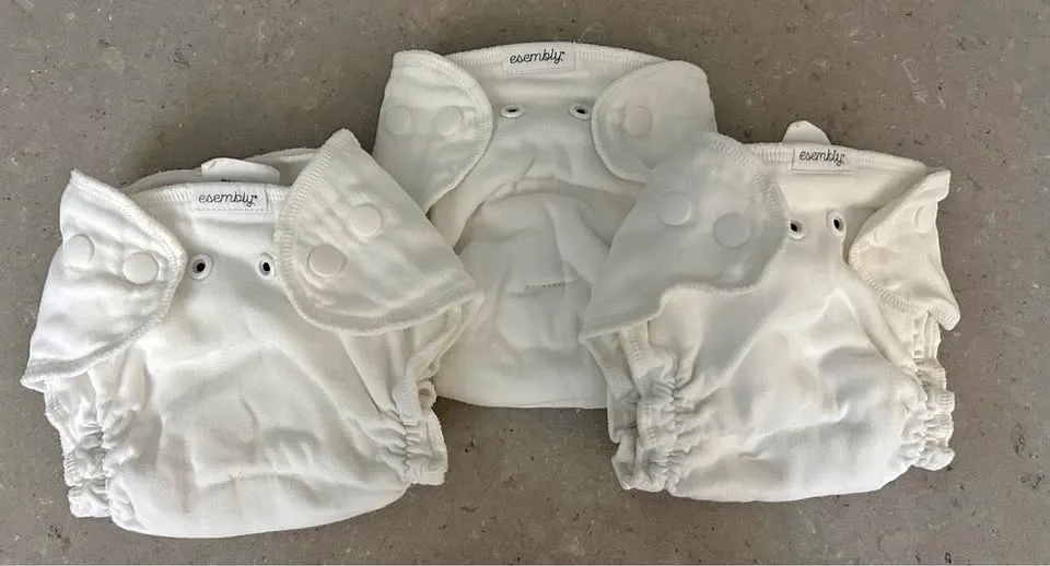 Esembly reusable cloth diapers
