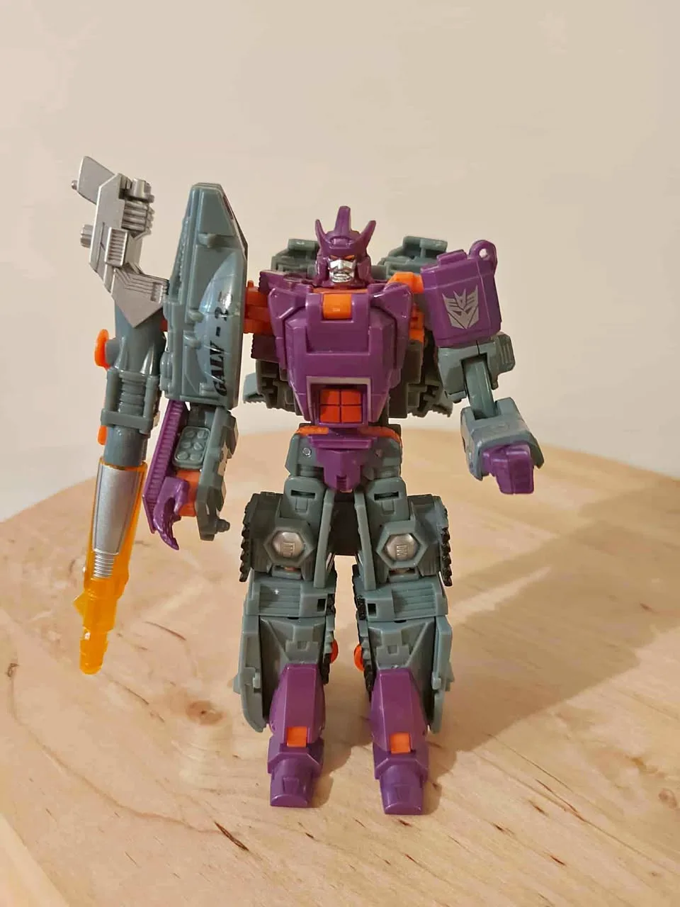 Hasbro Transformers - Universe 2 Deluxe Class: Galvatron thumbnail
