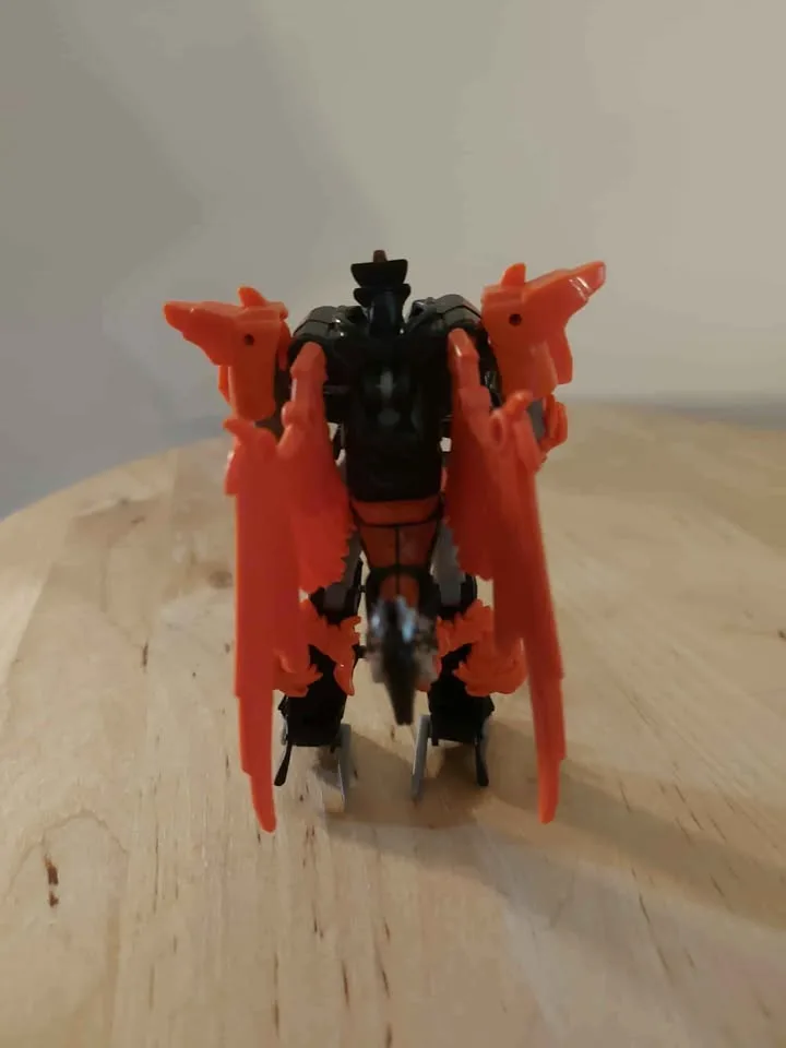 Transformers Prime Predaking (2013) image indicator(5)