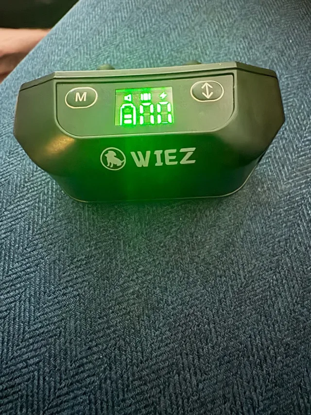 WIEZ Dog Fence Wireless GPS Electronic Fence - BNIB thumbnail