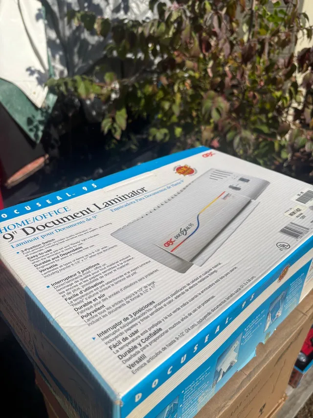 GBC 9" Document Laminator thumbnail