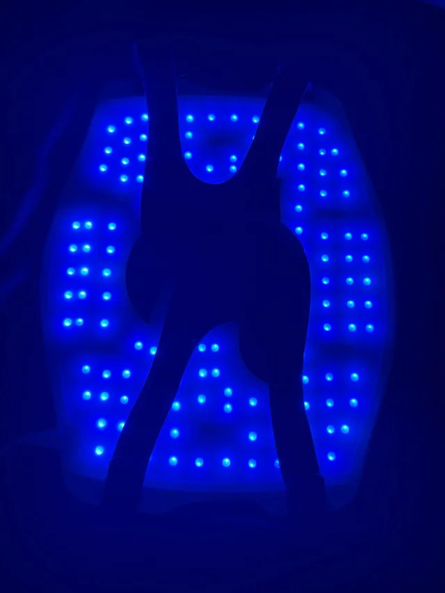 LED Blue Light Therapy Mask- New In Box thumbnail