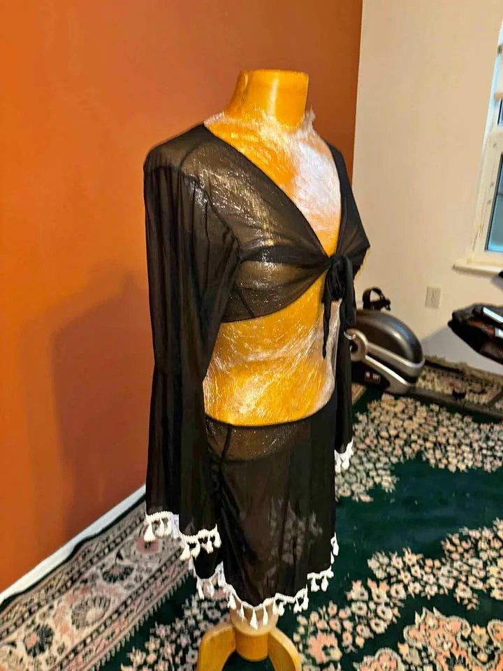 Brand New Size L – Black Sheer 2-Piece Set with Tassel Trim 🖤✨ thumbnail