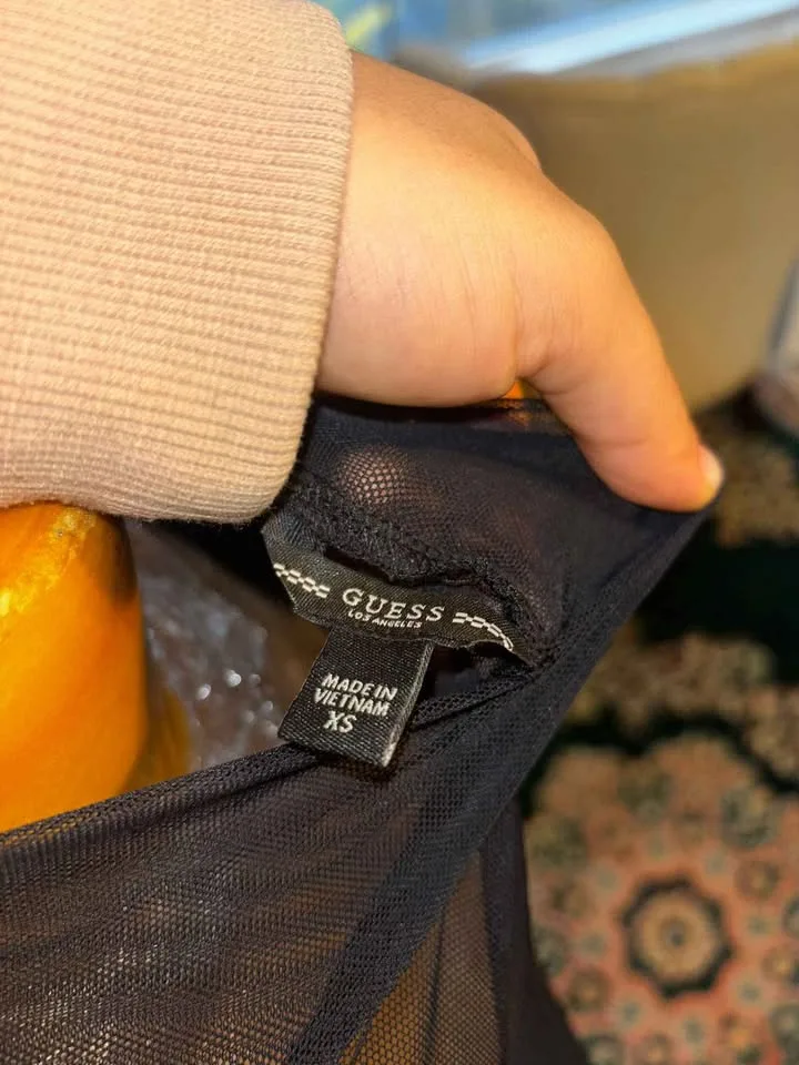 Brand New Size XS – GUESS Sheer Black Glitter Top ✨🖤 image indicator(3)