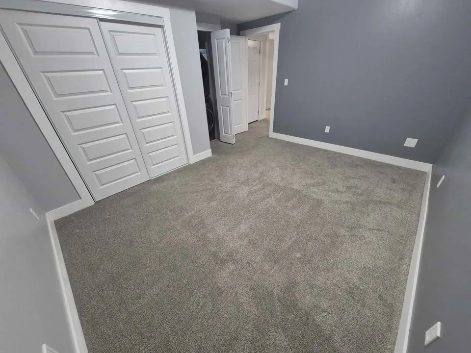 2 Beds 1 Bath - Apartment image indicator(5)