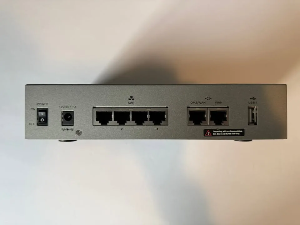 Cisco RV320 Dual WAN VPN Router image indicator(3)