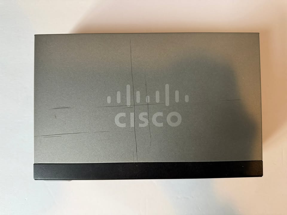 Cisco RV320 Dual WAN VPN Router - photo 4