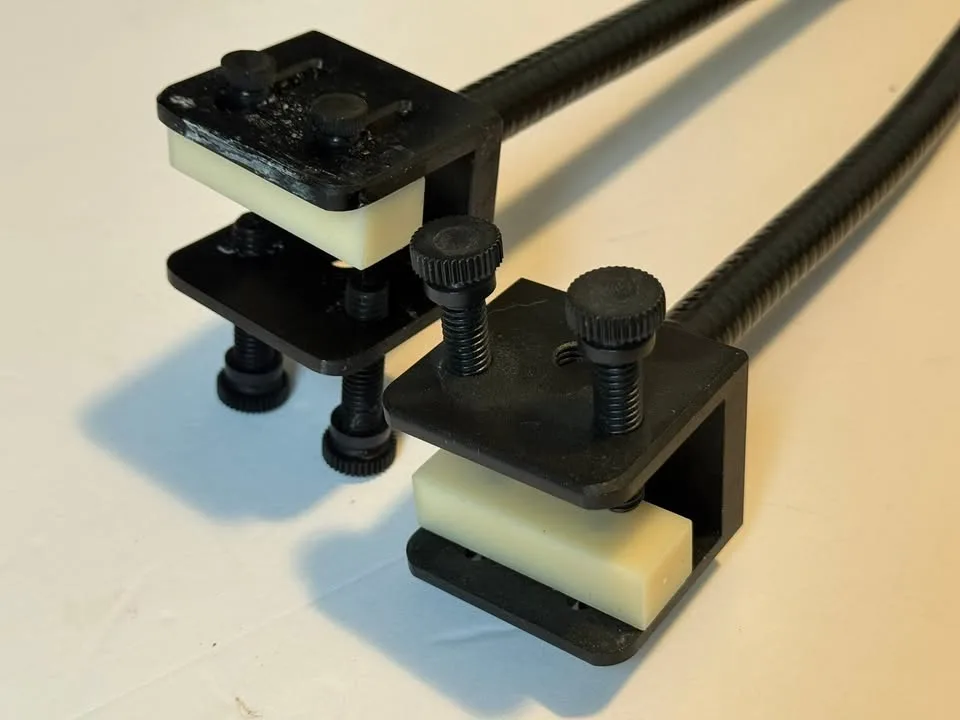 2x Kessil A-Series Gooseneck image indicator(3)