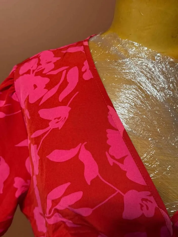 🎃 Brand New Size XL – Pretty Garden Wrap Maxi Dress ❤️🌺 image indicator(3)