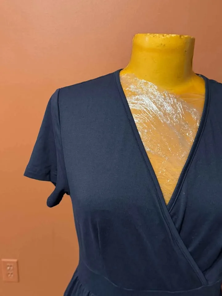 Brand New – Navy Blue Wrap Dress (Size L) image indicator(2)