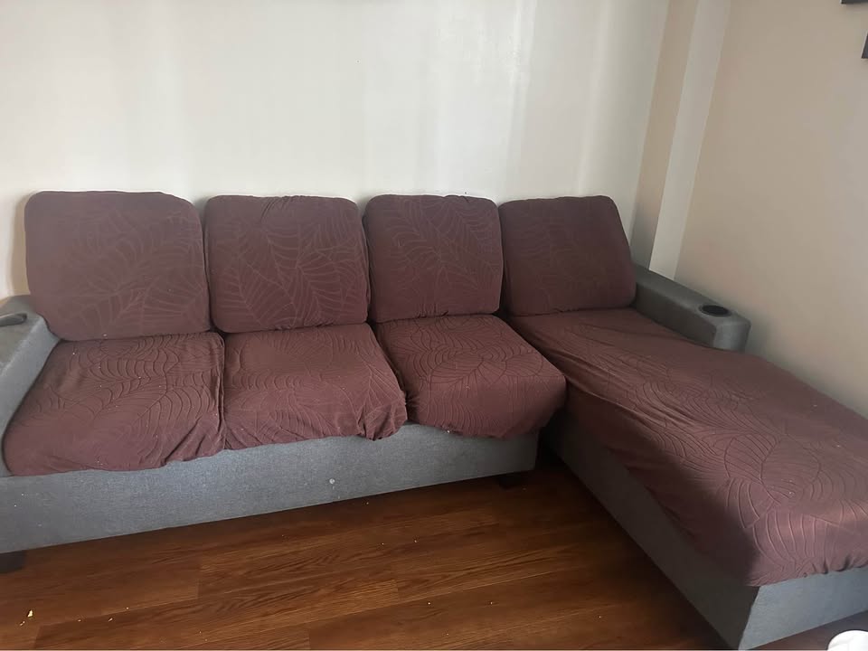 Sectional sofa with big ottoman - photo 5
