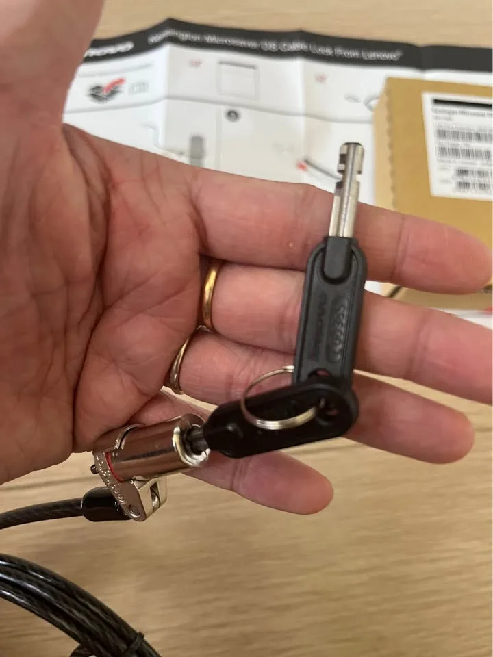 Laptop lock- Kensington Microsaver 2.0 Keyed Cable Lock image indicator(4)