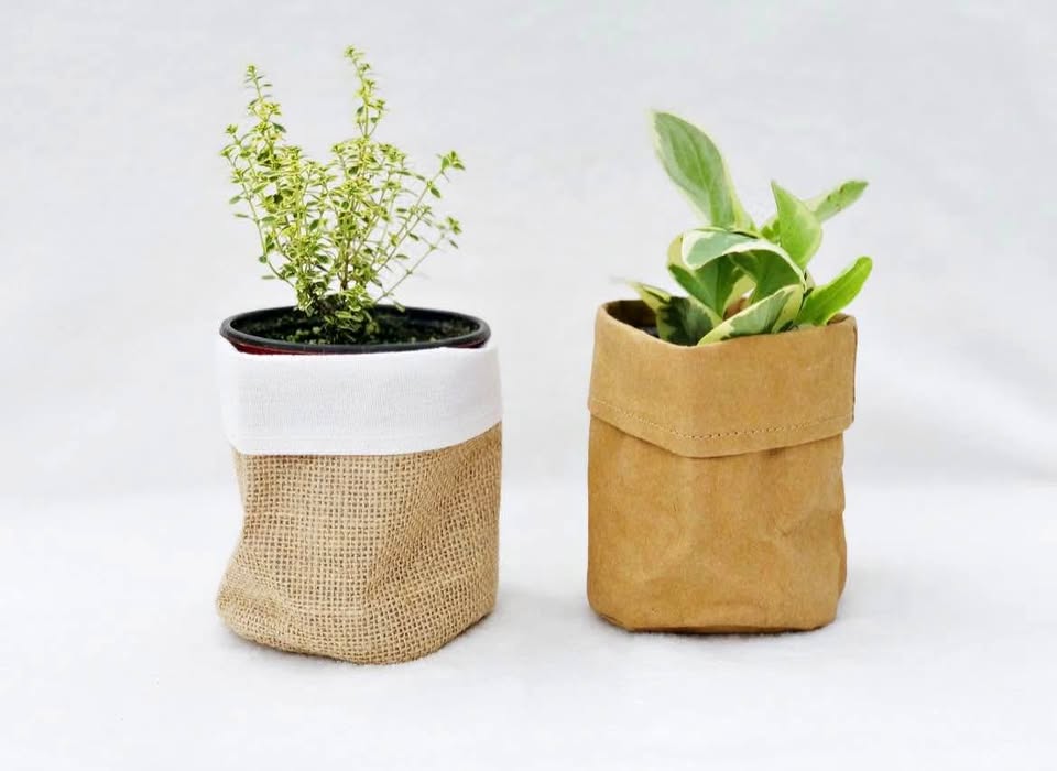 *NEW* SMALL Multi functional Kraft paper/jute holder