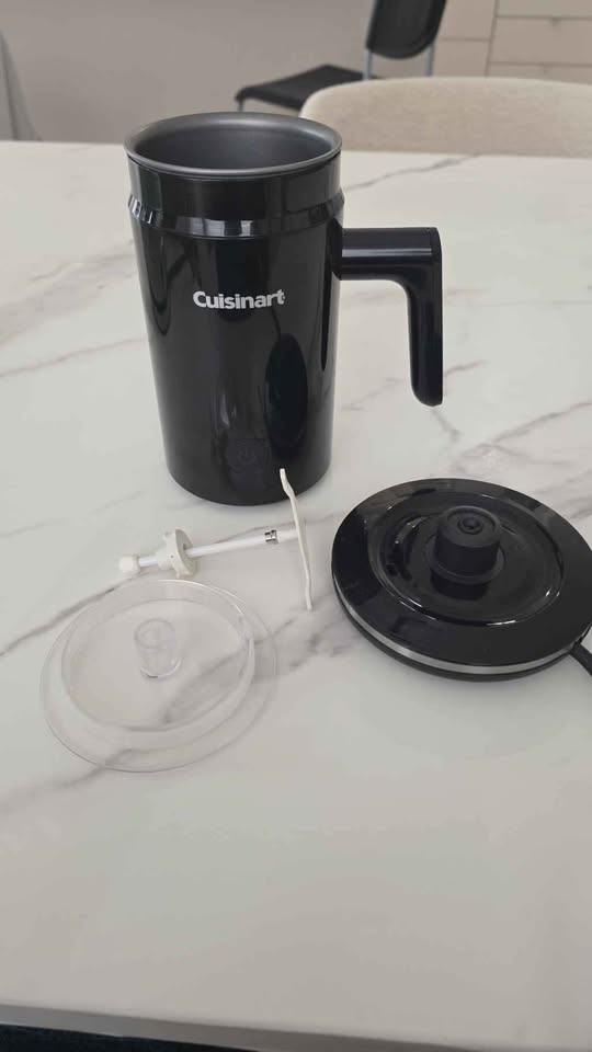 Cuisinart milk frother black - photo 3