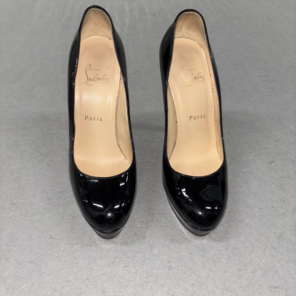 Christian Louboutin Shoes Womens Size 37.5 - photo 2