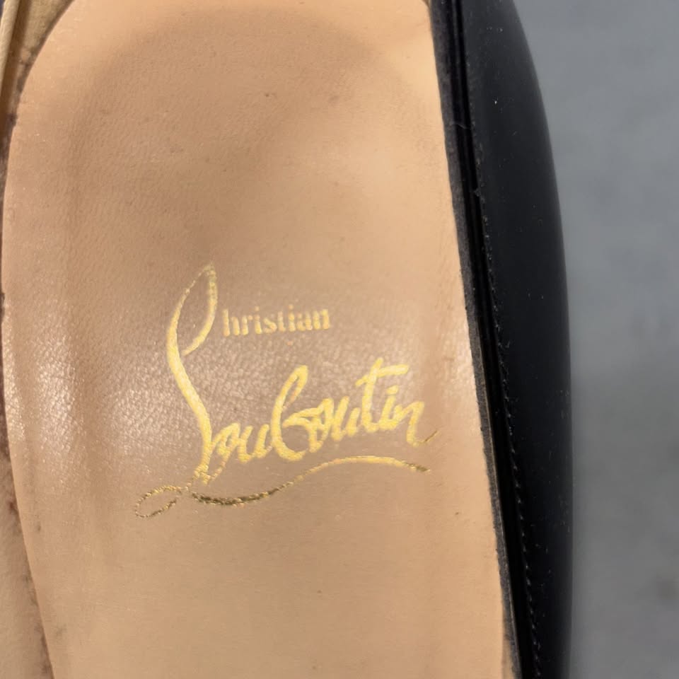 Christian Louboutin Shoes Womens Size 37.5 - photo 5