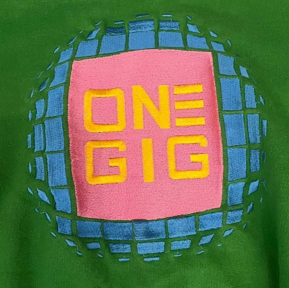 BOSTON ONE GIG Sweater image indicator(6)