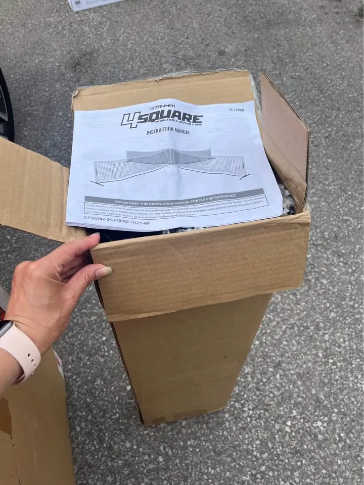 Triumph 4 square pickleball set image indicator(2)