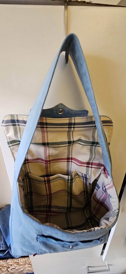Handmade Jean bags, made with Love and Patience - photo 3
