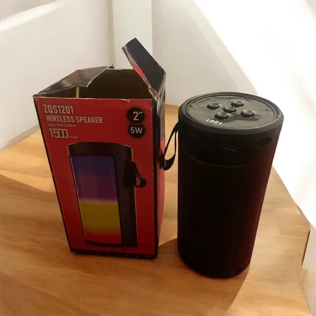 Bluetooth Wireless Speaker thumbnail