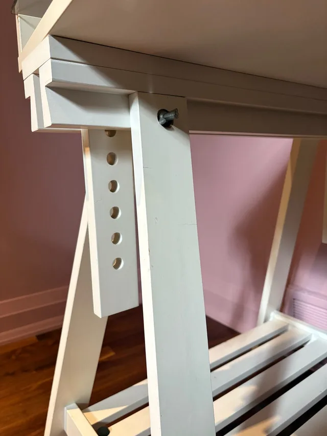 Sleek Home Office Desk — Perfect for WFH or Students image indicator(5)